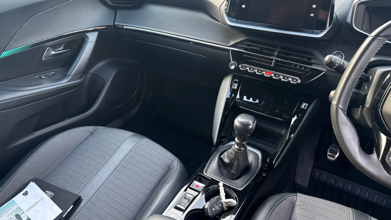 Peugeot 2008 1.2 PureTech Allure Premium+ 5dr Petrol Estate